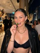 Аня, 8 900 943-95-52 Аня — объявление девушки и фото